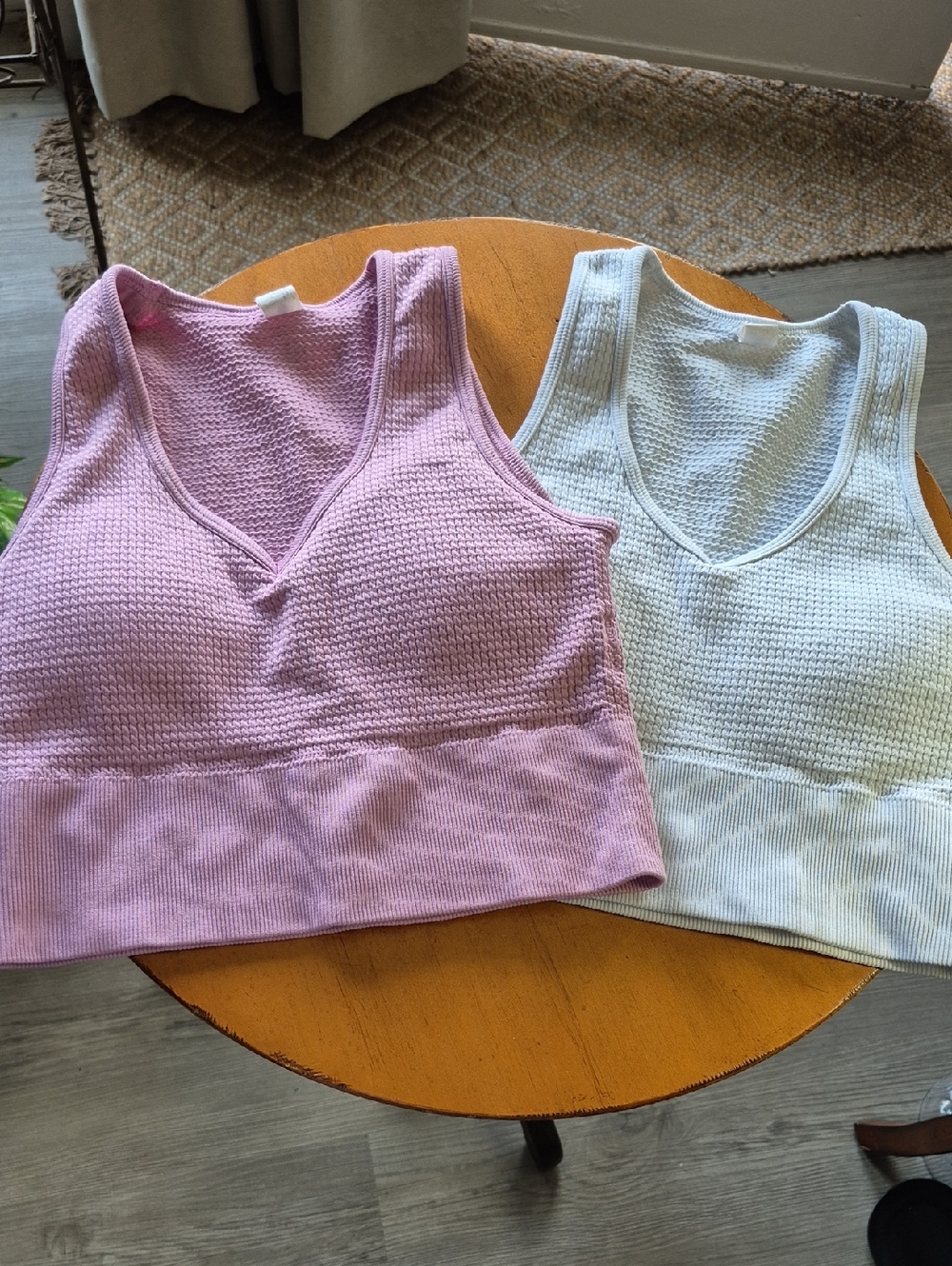 Yogalicious Pink & White Textured Active Tops. Size S.